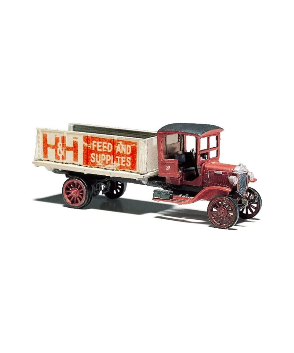 HO Grain Truck Diamond T $32.65 - Toy Vehicle Playsets