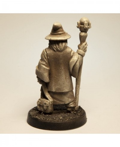 Stonehaven Human Wizard Male Miniature Figure (for 28mm Scale Table Top War Games) - Made in US $26.84 - Miniature Novelty Toys