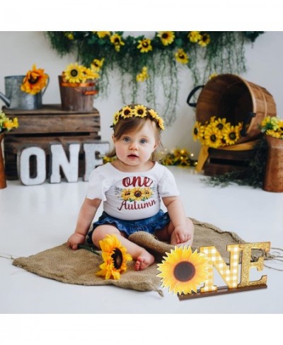 Dasiy Sunflower?One Letter Sign Wooden Table Centerpiece for Baby Girls Fall Yellow Sunflower 1st Birthday Party Decoration S...