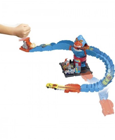 City Wreck & Ride Gorilla Attack with 1 Car Connects to Other Sets Gas Station-Themed Set Gift for Kids 4 to 8 Years Old $56....